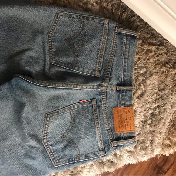 Wedgie Levis size 24 - Picture 3 of 8